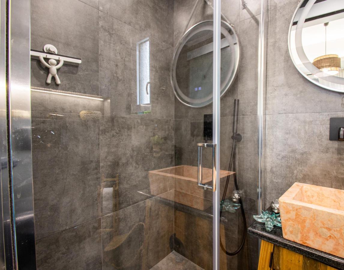 Apartamento Athens Luxurious Loft Exterior foto
